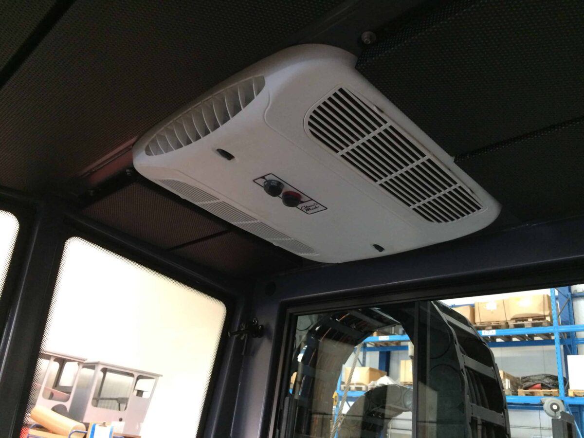 AC/Electric Cabin Heater (220V/50Hz Roof Unit) Peinemann Technical