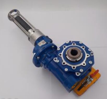 Rotating beam clamp